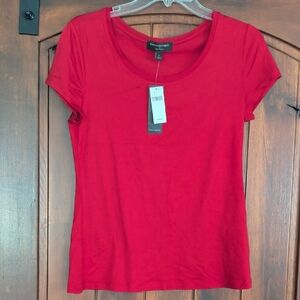 Banana Republic Women’s Bright Red Scoop Neck Short Sleeve Tee